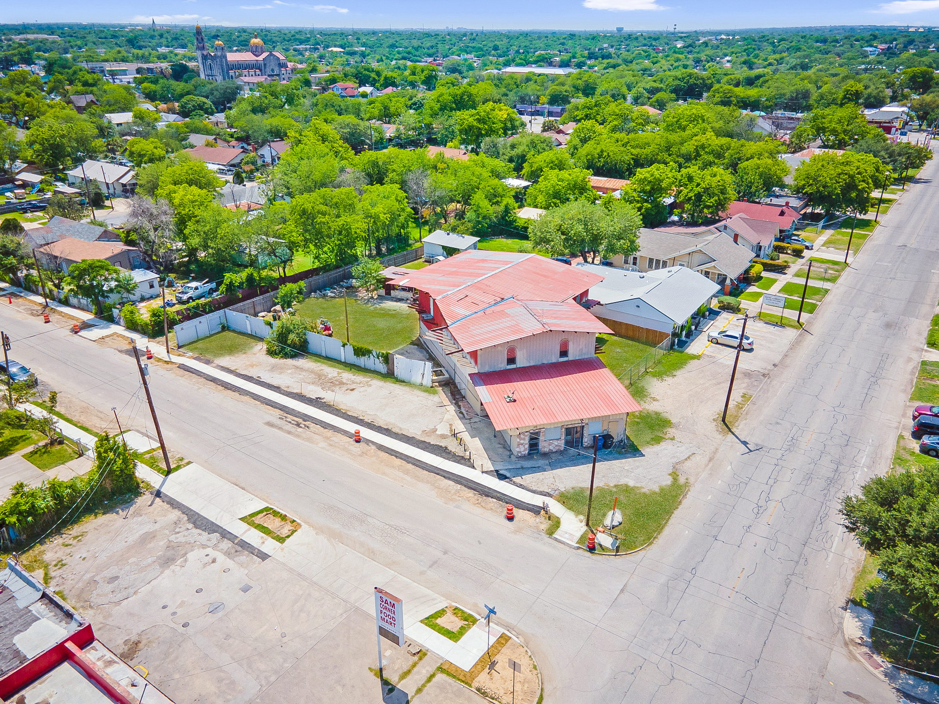 800 Cincinnati Ave, San Antonio, TX à vendre Photo du bâtiment- Image 1 de 1