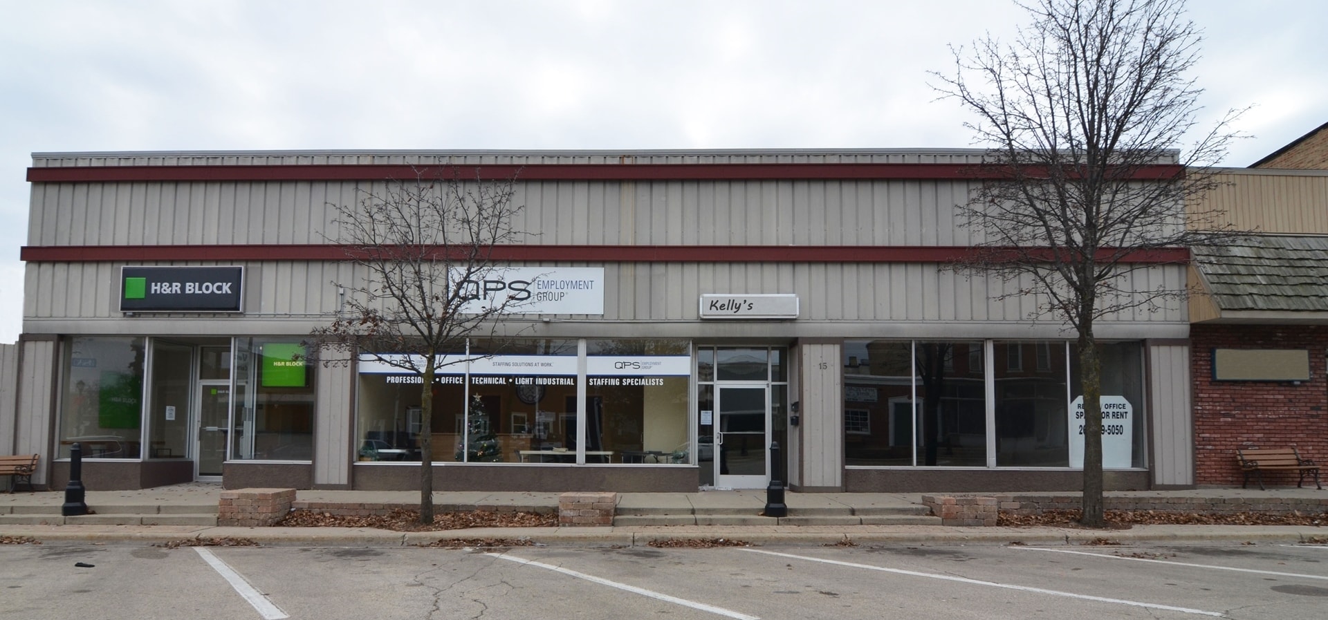 21 E Walworth St, Elkhorn, WI for sale Primary Photo- Image 1 of 5