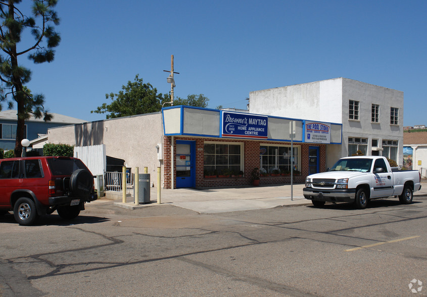 3276-3282 Main St, Lemon Grove, CA for lease - Primary Photo - Image 1 of 6