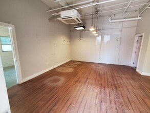 660 Edgewood Ave SE, Atlanta, GA for lease Interior Photo- Image 1 of 4