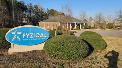 200 Bratton Dr, Garner, NC for lease Interior Photo- Image 2 of 25