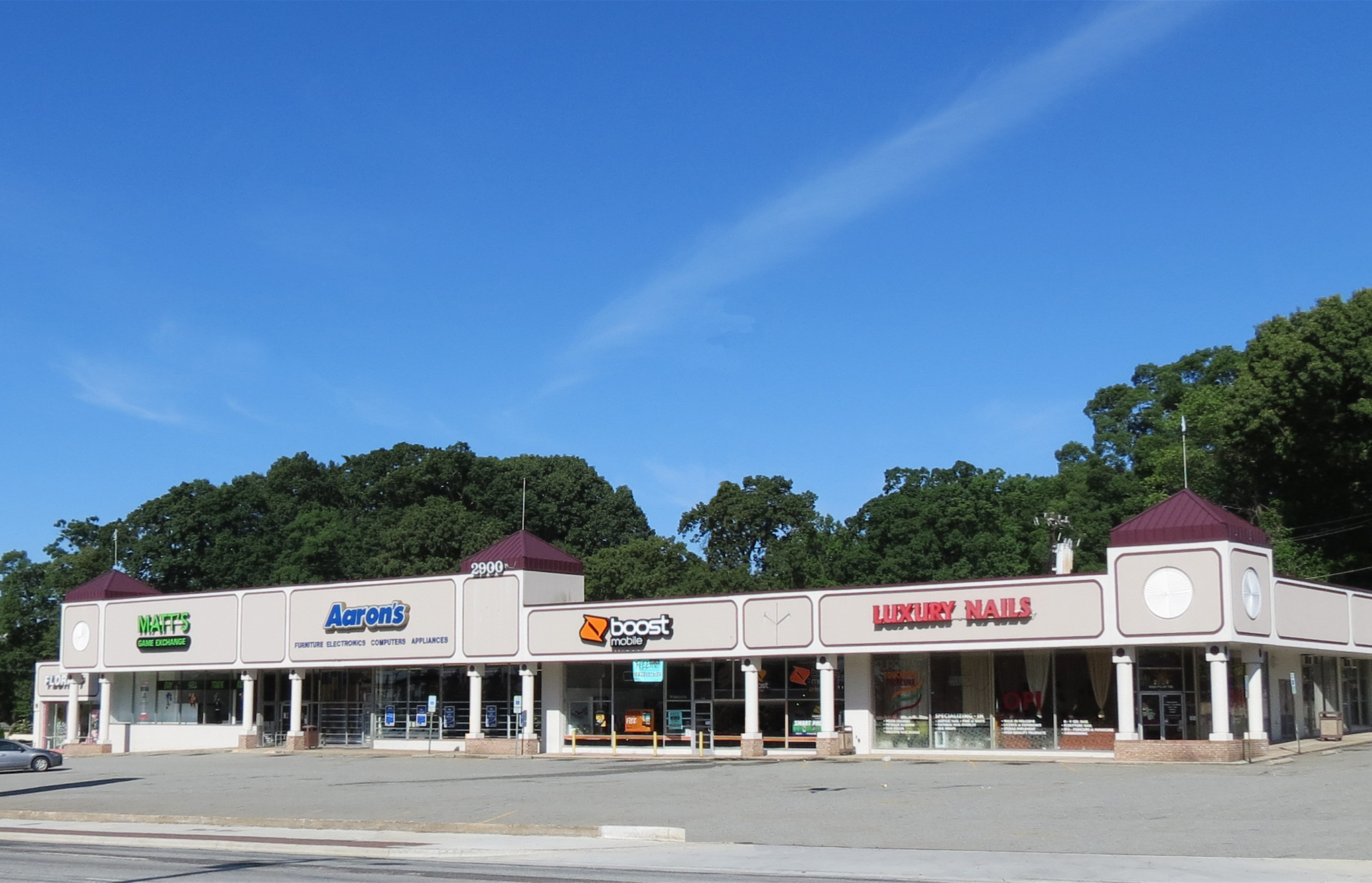 2924 W Gate City Blvd, Greensboro, NC for lease Primary Photo- Image 1 of 4