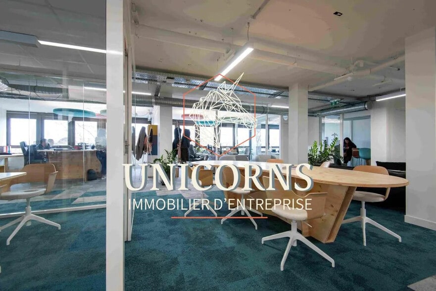 Office in Toulouse for lease - Interior Photo - Image 1 of 7