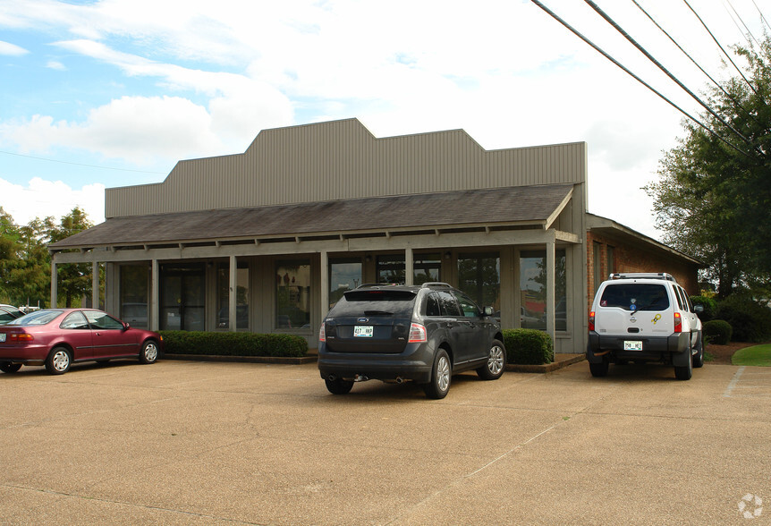 489 Springridge Rd, Clinton, MS for sale - Primary Photo - Image 1 of 1