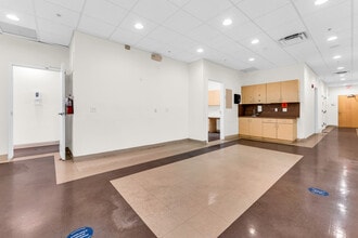 7408 Lake Worth Rd, Lake Worth, FL for lease Interior Photo- Image 1 of 16
