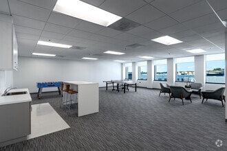 21515 Hawthorne Blvd, Torrance, CA for lease Interior Photo- Image 2 of 9