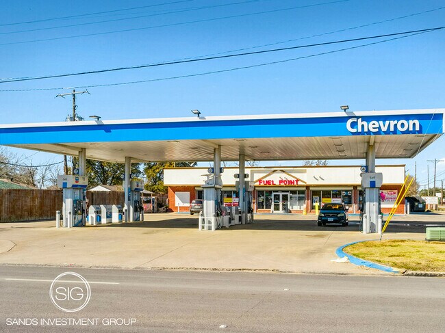 More details for 6099 Gulfway Dr, Groves, TX - Retail for Sale