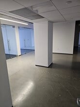 5901 W Century Blvd, Los Angeles, CA à louer Photo intérieure- Image 1 de 3