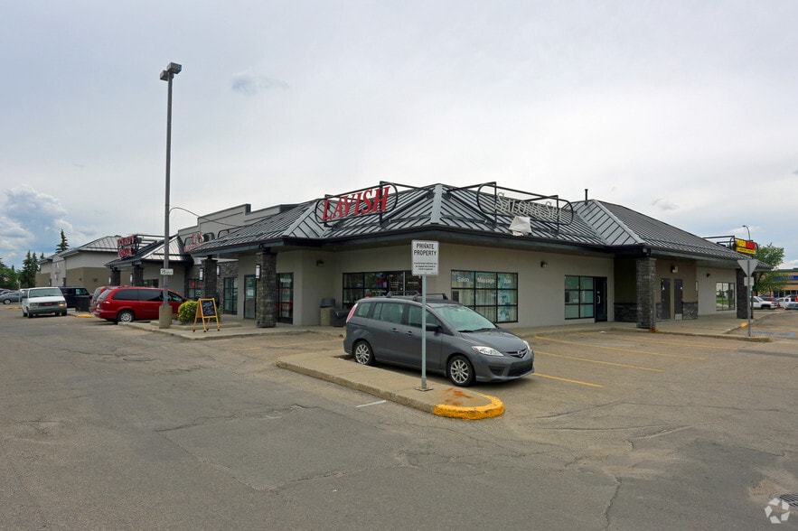 13737 127 St NW, Edmonton, AB à louer - Photo du bâtiment - Image 1 de 10