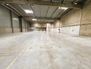 Flex in Wissous for lease Interior Photo- Image 1 of 3
