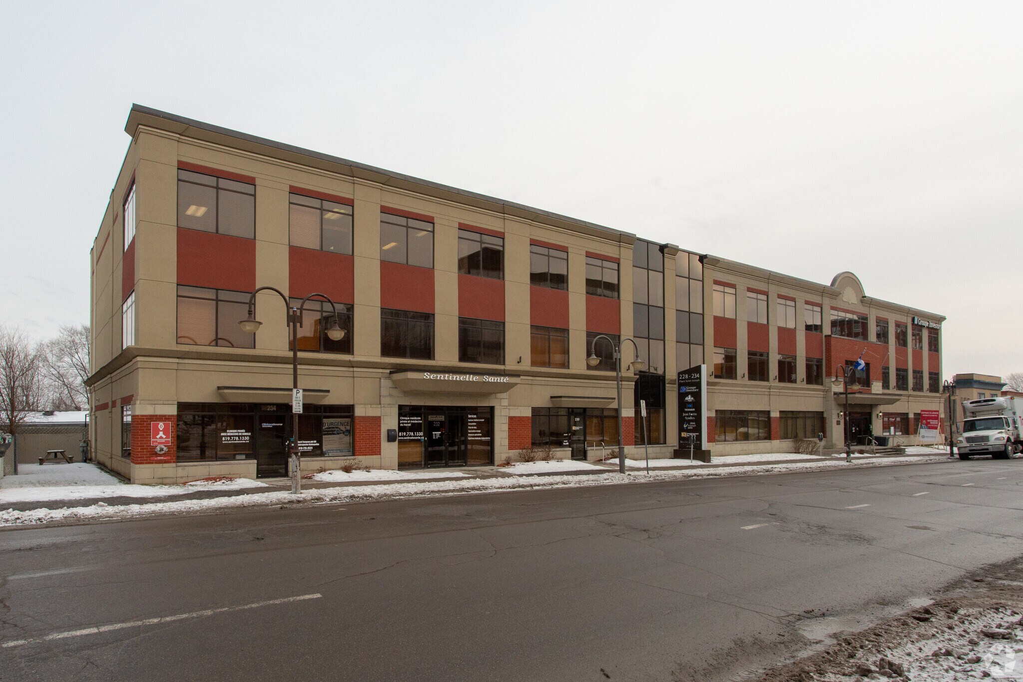 228-234 Boul Saint-Joseph, Gatineau, QC à vendre Photo du bâtiment- Image 1 de 1