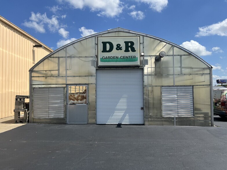 101-141 N Creasy, Lafayette, IN à louer - Photo du bâtiment - Image 2 de 2