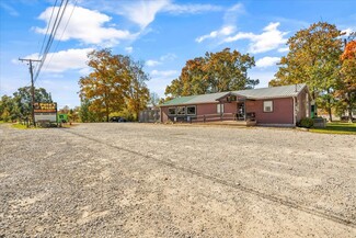 Plus de détails pour 852 Southern Hwy, Mineral Wells, WV - Industriel à vendre