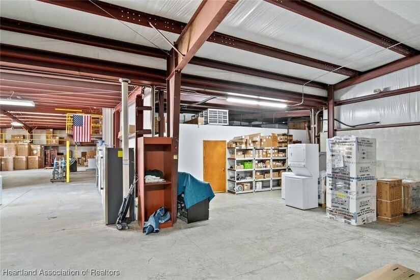 4228-4231 Commercial Dr, Sebring, FL for sale - Interior Photo - Image 2 of 9