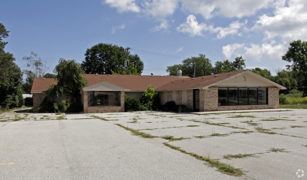 4750-4758 24th Ave, Fort Gratiot, MI for sale - Building Photo - Image 2 of 3