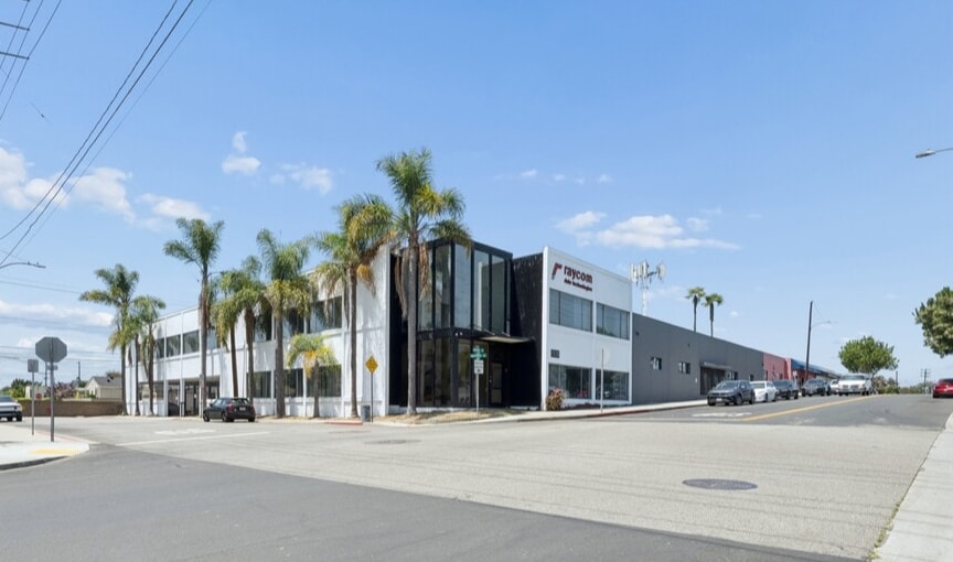 1320 E Imperial Ave, El Segundo, CA à vendre Photo du bâtiment- Image 1 de 24