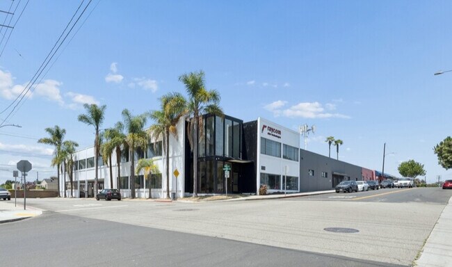 Plus de détails pour 1320 E Imperial Ave, El Segundo, CA - Bureau à vendre