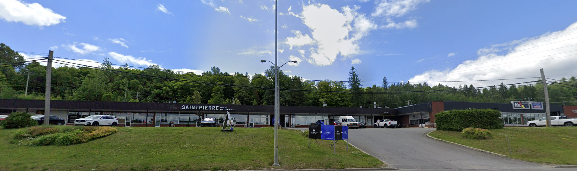 1155-1227 St Principale, Sainte-agathe-des-monts, QC for lease Primary Photo- Image 1 of 2