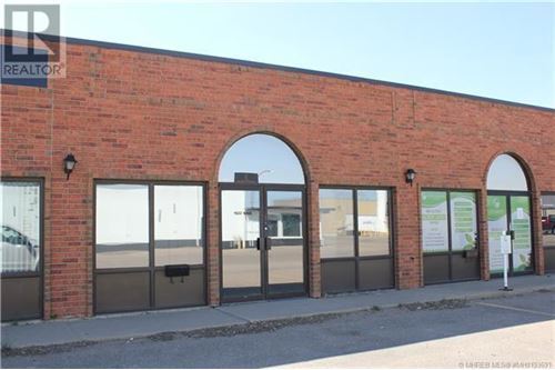 1522 9 Ave SW, Medicine Hat, AB for sale Primary Photo- Image 1 of 1