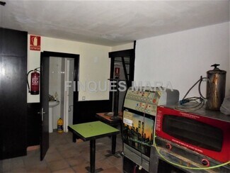 Plus de détails pour Commerce de détail à louer