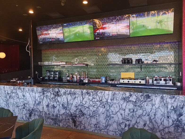 12225 Westheimer Rd, Houston, TX à louer - Photo du bâtiment - Image 3 de 42