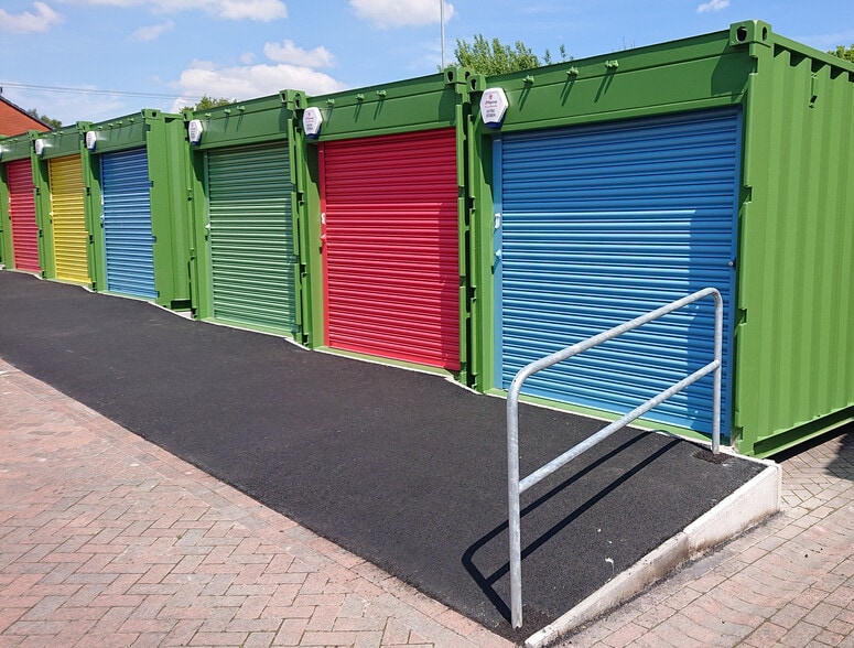 Kents Ln, Newcastle à louer - Photo du bâtiment - Image 2 de 7