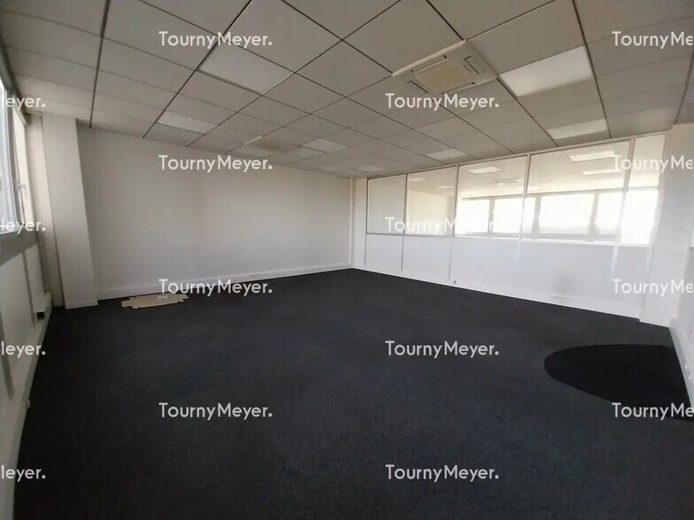 Bureau dans Blagnac à louer - Photo du bâtiment - Image 3 de 5