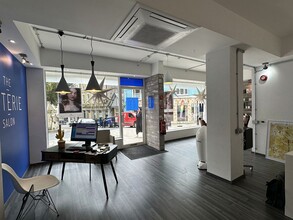 1 Market St, St Austell for lease Interior Photo- Image 2 of 5