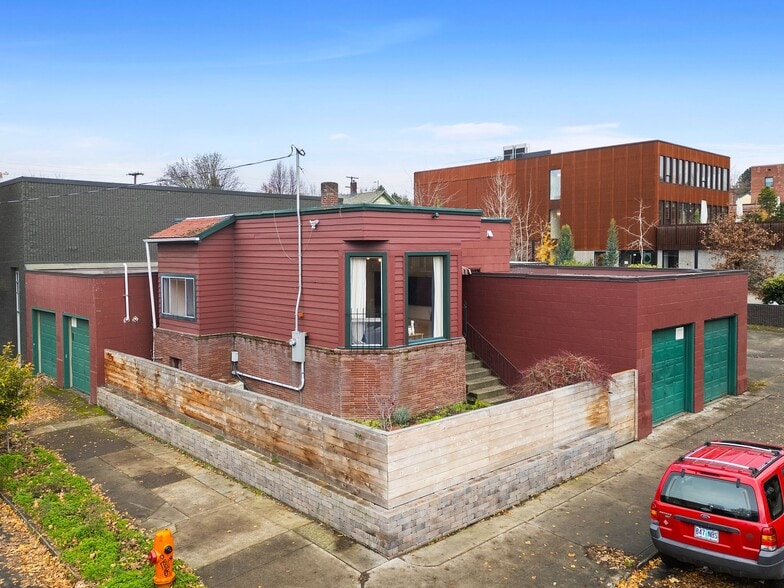 1305 SE Belmont St, Portland, OR for sale - Building Photo - Image 2 of 58