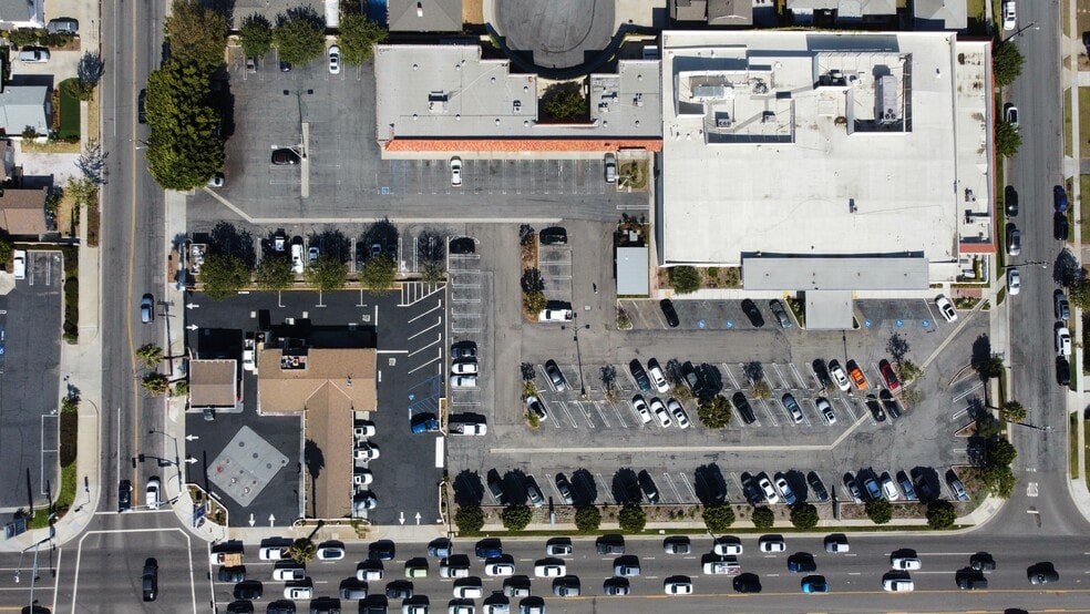 23520-23540 Crenshaw Blvd, Torrance, CA for lease - Aerial - Image 3 of 7