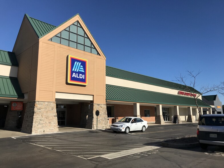 1301-1355 S 5th St, Saint Charles, MO for lease - Building Photo - Image 2 of 11