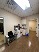 1006 N Arendell Ave, Zebulon, NC for lease Interior Photo- Image 2 of 7