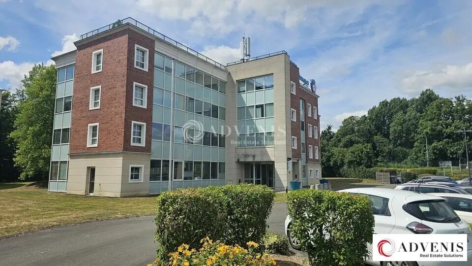 Office in Marcq-en-Baroeul for lease Building Photo- Image 1 of 7