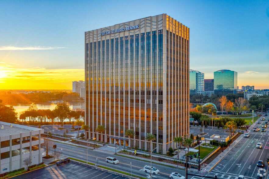 200 E Robinson St, Orlando, FL à louer - Photo principale - Image 1 de 10