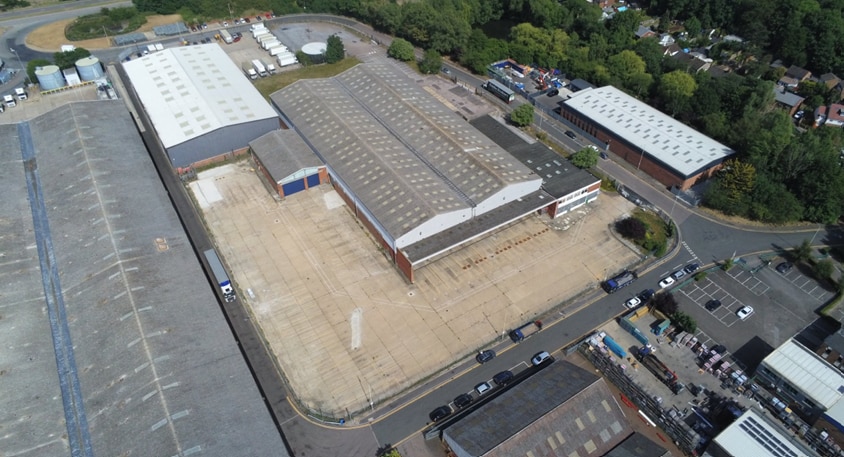 Unit 1 London By Colney, St Albans for lease - Building Photo - Image 2 of 3