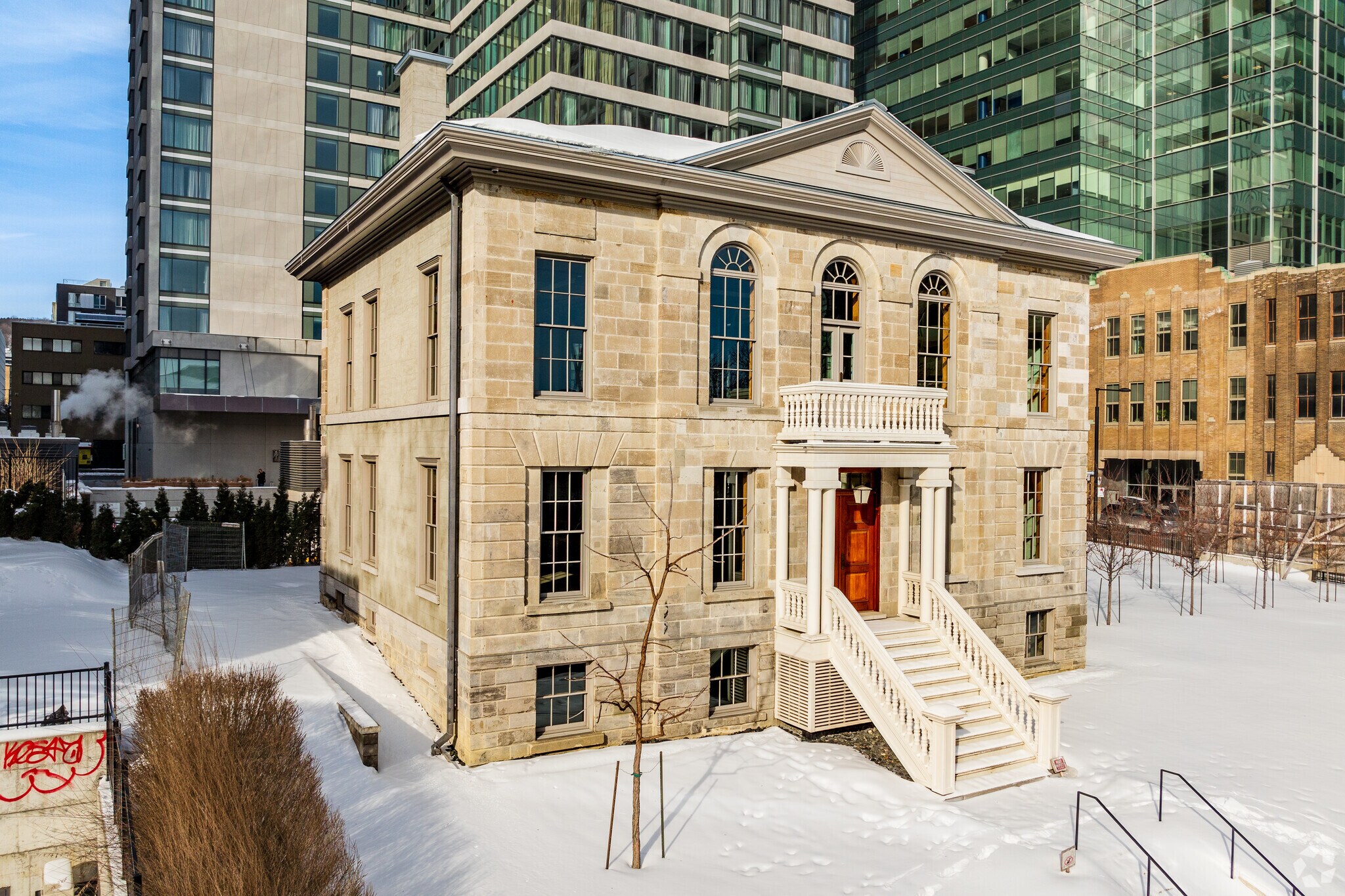 1395 Av Overdale, Montréal, QC à vendre Photo du bâtiment- Image 1 de 1