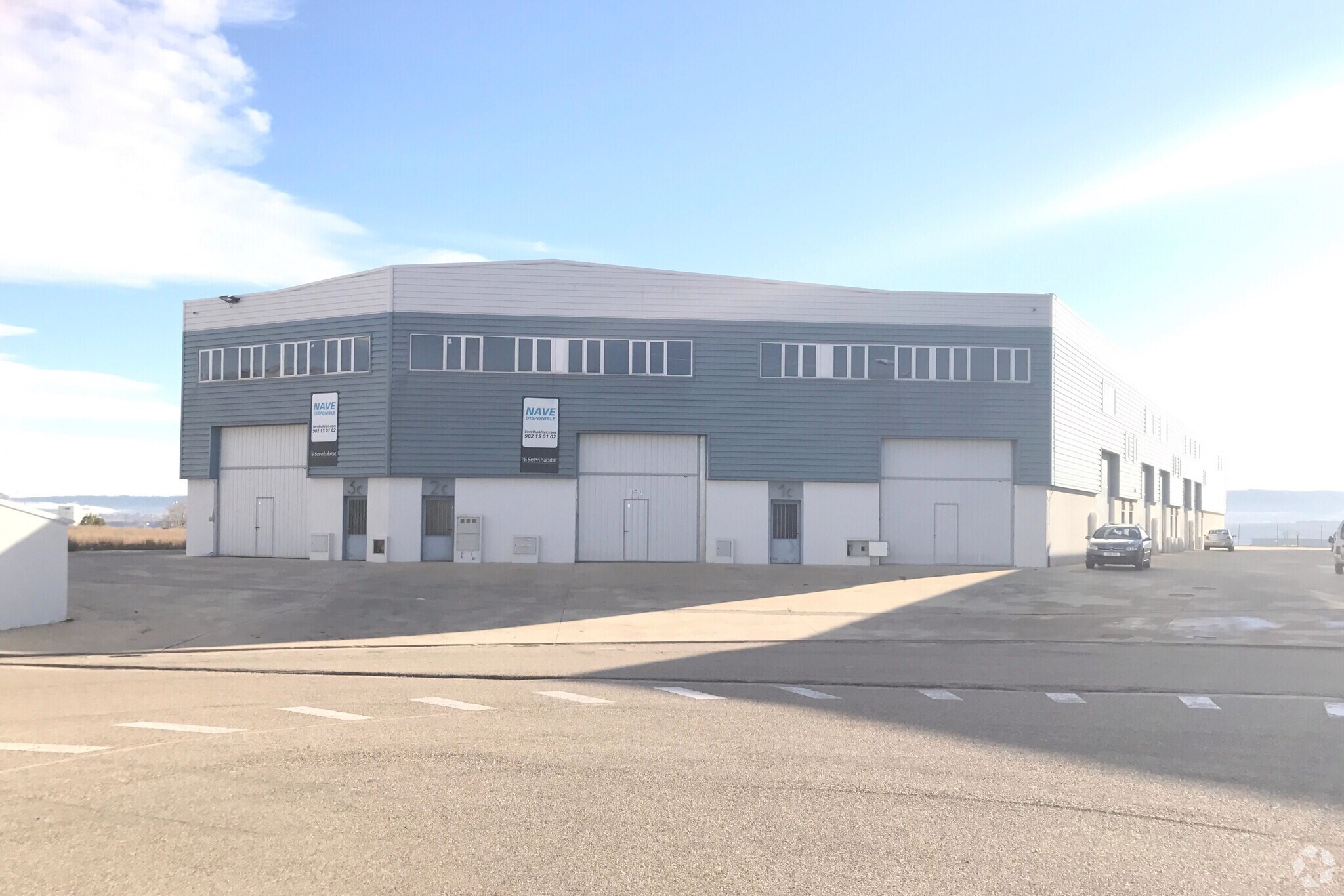 Calle Matabueyes, 7, Cabanillas del Campo, Guadalajara for sale Primary Photo- Image 1 of 3