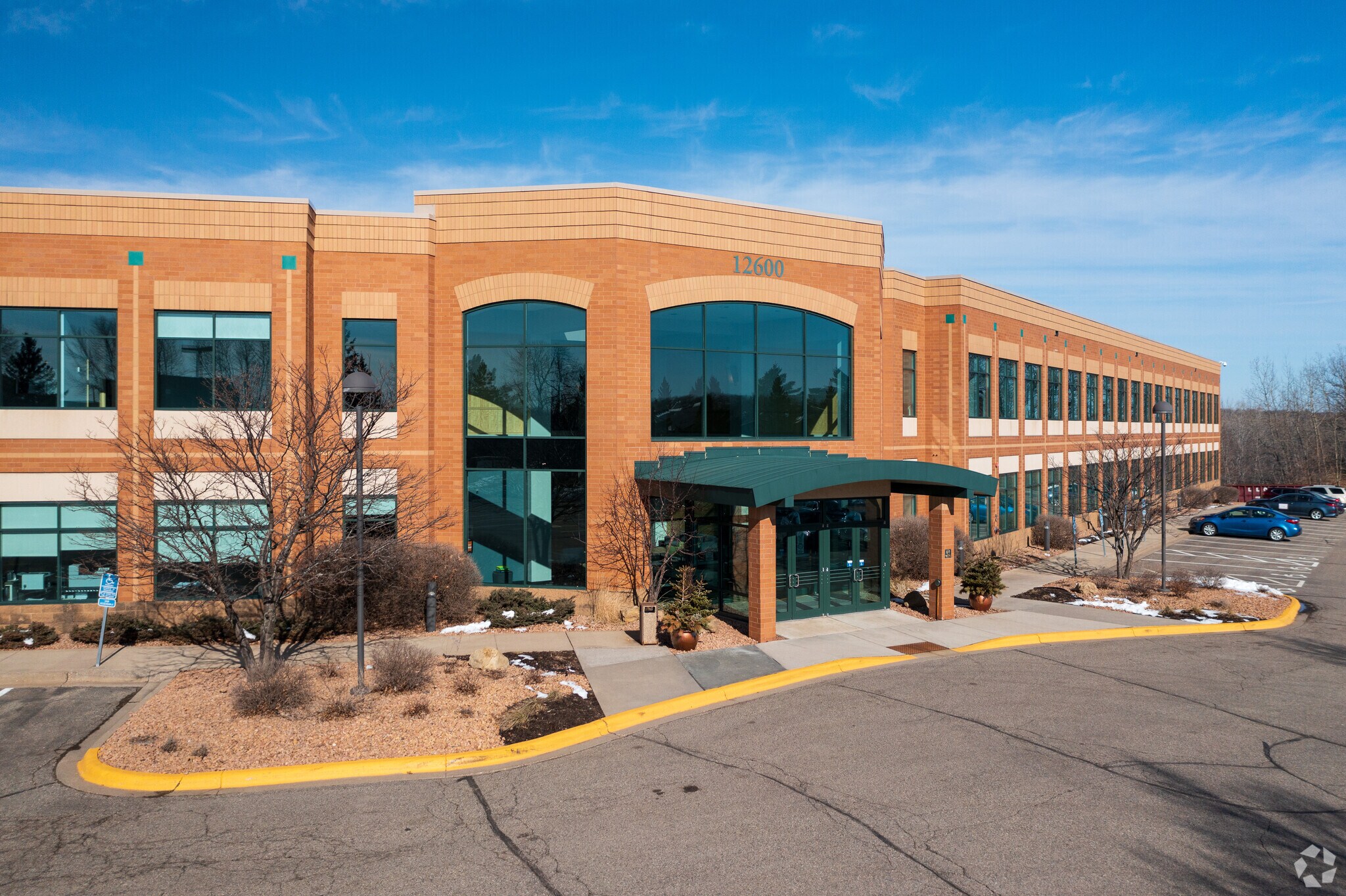 12600 Whitewater Dr, Minnetonka, MN for lease Building Photo- Image 1 of 7