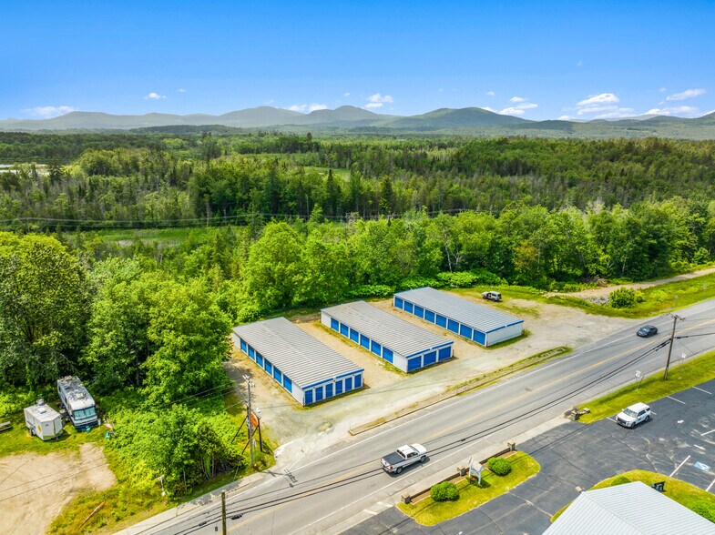 Bear Self-Storage Portfolio portefeuille de 4 propriétés à vendre sur LoopNet.ca - Photo du bâtiment - Image 3 de 8