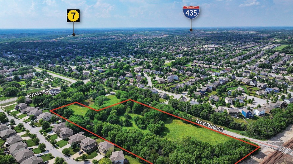 Harold Street, Olathe, KS à vendre - Photo du bâtiment - Image 2 de 4