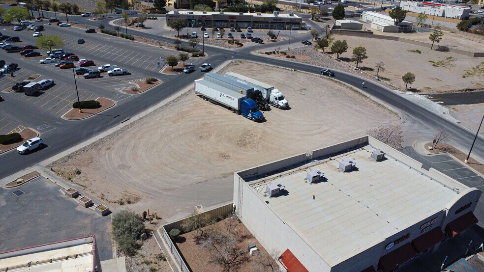 1520 S Valley Dr, Las Cruces, NM à vendre - Photo du bâtiment - Image 2 de 7