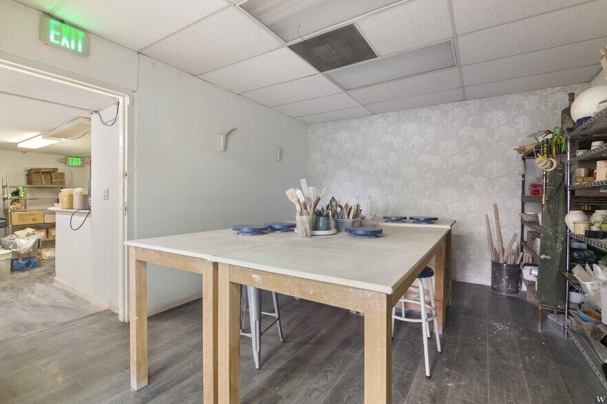 3375 Motor Ave, Los Angeles, CA à vendre - Photo du bâtiment - Image 2 de 14