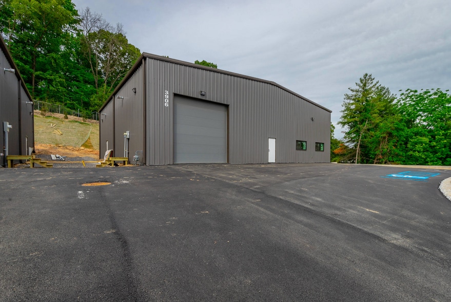 3906 Caine Ln, Chattanooga, TN à vendre - Photo du bâtiment - Image 2 de 17
