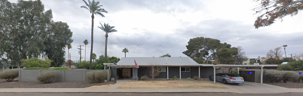 2645 E Glenrosa Ave, Phoenix, AZ à vendre - Photo du bâtiment - Image 2 de 5