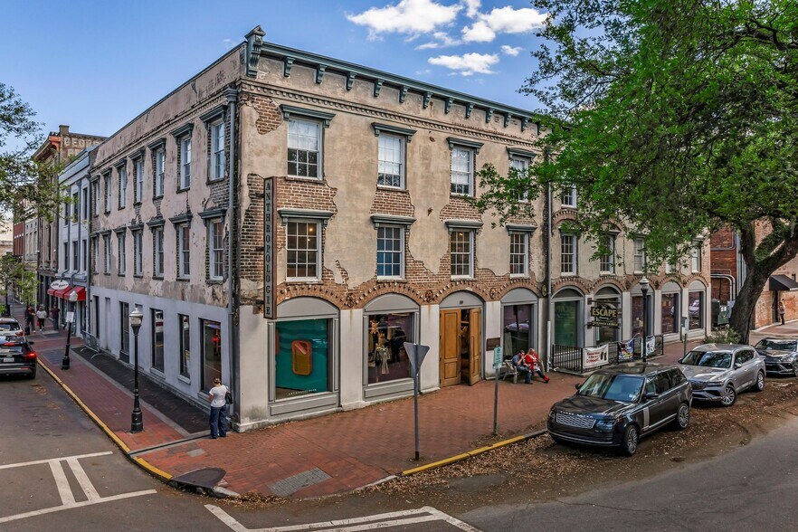 38 Montgomery St, Savannah, GA à vendre - Photo du bâtiment - Image 3 de 19