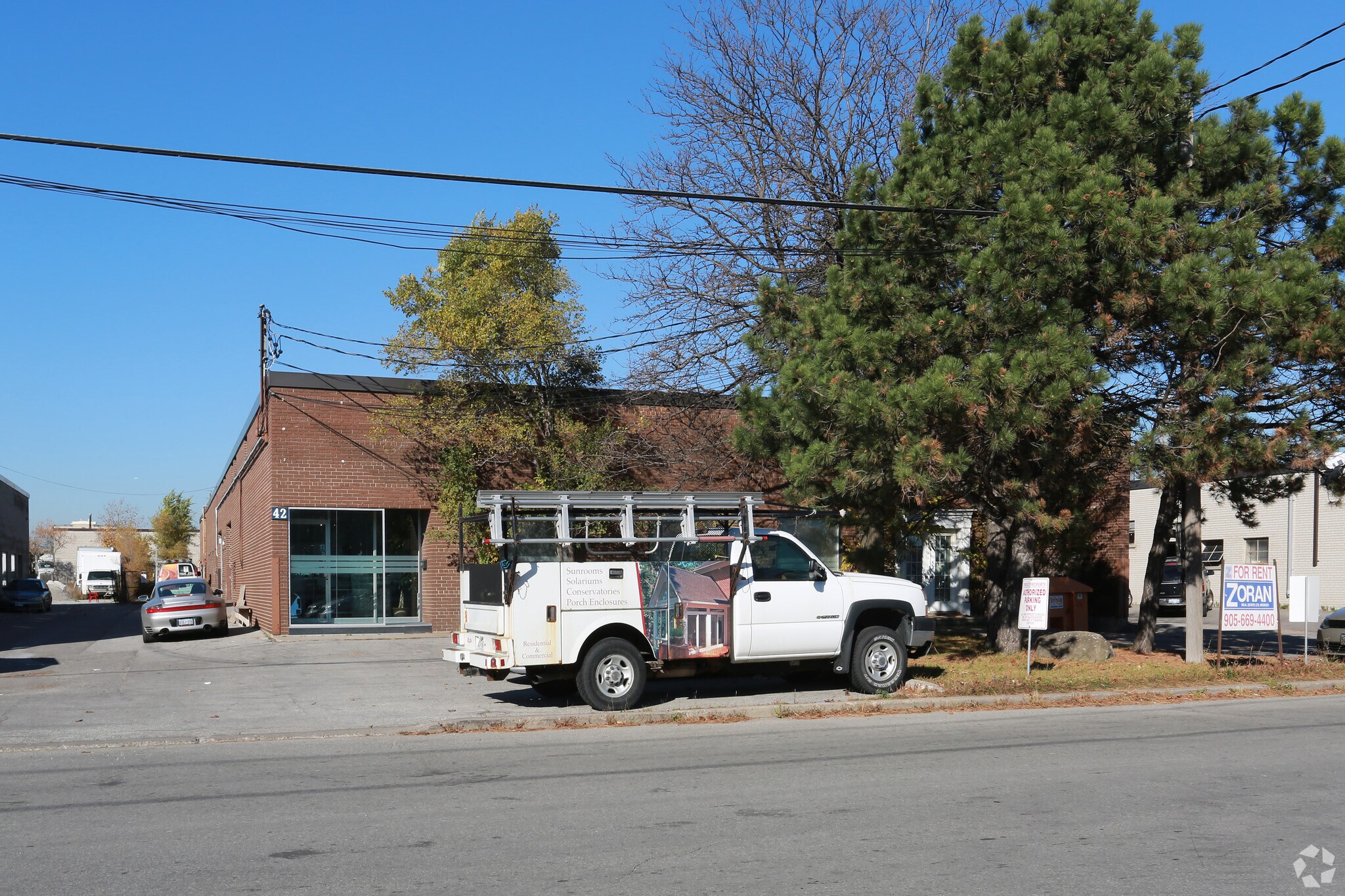 42 Le Page Ct, Toronto, ON à vendre Photo principale- Image 1 de 1