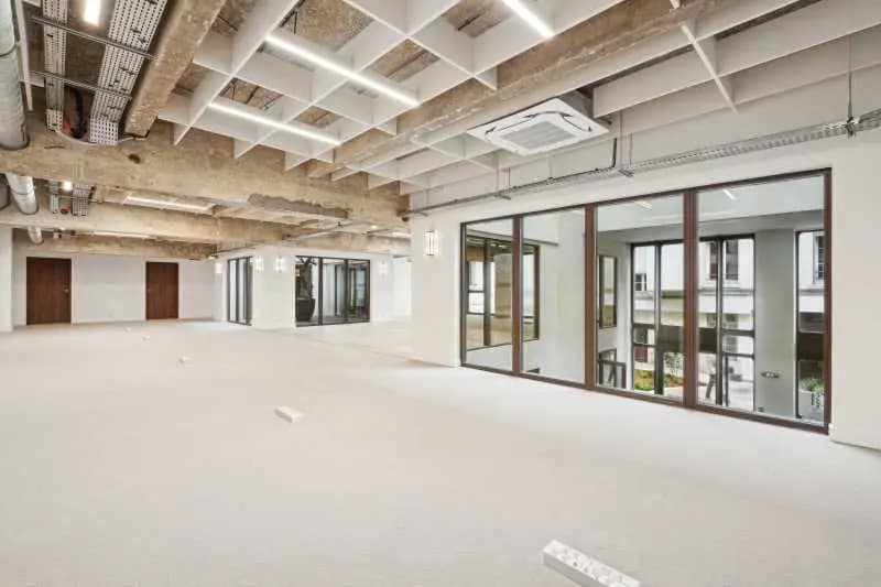 Office in Paris for sale - Building Photo - Image 3 of 19