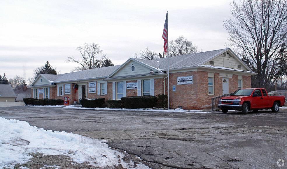 2849 Miller Rd, Flint, MI for sale - Primary Photo - Image 1 of 1