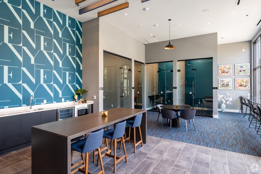 58-84 Norfolk St, Newark, NJ for lease - Interior Photo - Image 2 of 49