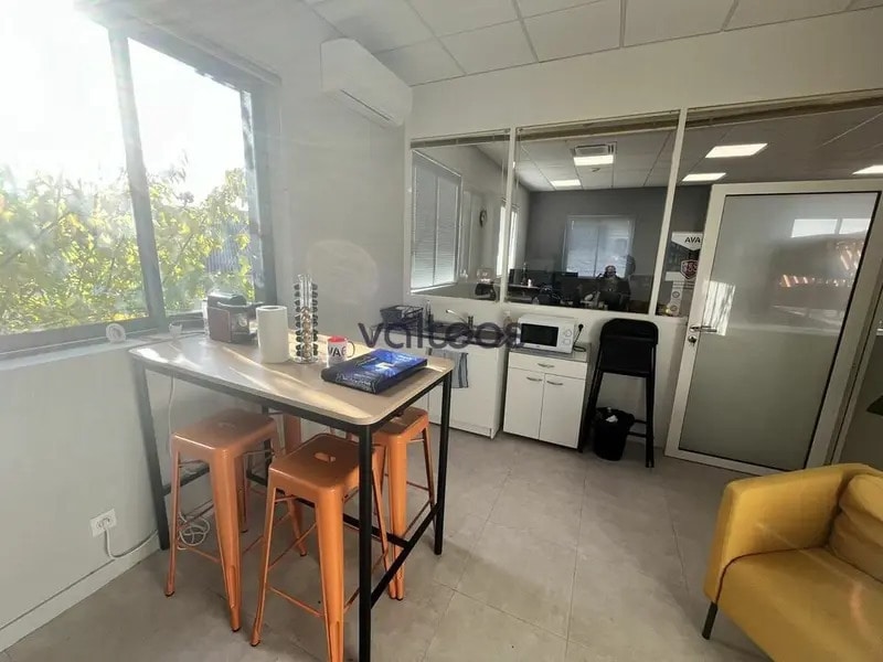 Office in Colomiers for sale Interior Photo- Image 1 of 6